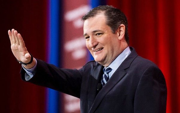 Ted Kruz mübarizədən çəkildi