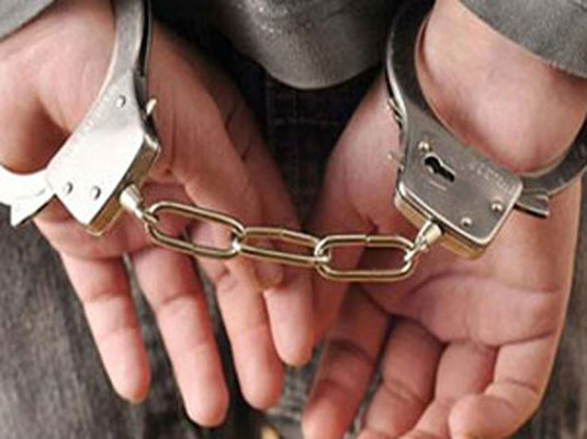 Rus polisi azərbaycanlıların həbs edilməsinin görüntüsünü yaydı