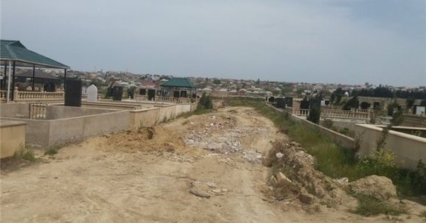 Bakıda qəbristanlıq biznesi: