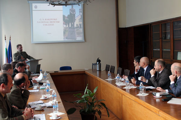 Azərbaycan hərbçiləri Bolqarıstan və Çexiyada səfərdə olub