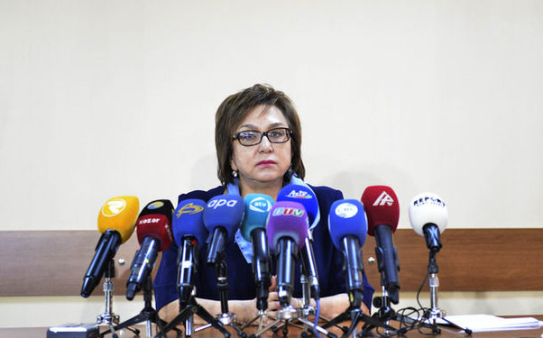 Məleykə Abbaszadə balların aşağı salınması məsələsindən danışdı