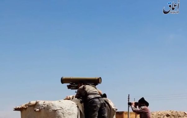 İŞİD yaraqlıları üç türk “Fırtına”sını vurdular