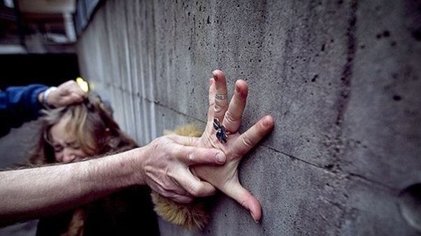 Rusiyada 17 qızı qətlə yetirən şəxs saxlanıldı