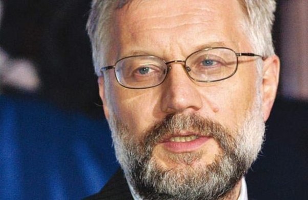 “AG Bank”ın super səhmdarı kimdir?