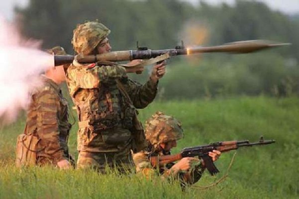 Ermənilər kəndlərimizi atəşə tutur