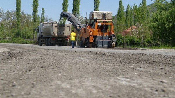 Qaraməryəm-İsmayıllı avtomobil yolunun əsaslı təmirinə başlandı