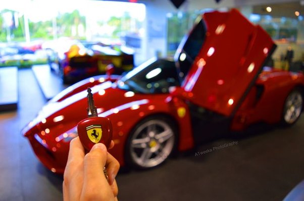 Azərbaycanda satılan “Ferrari”lərin sayı açıqlandı