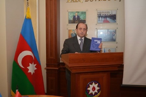 Ramiz Mehdiyevin kitabı təqdim olundu