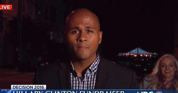 Naməlum qadın canlı yayımda sinəsini açdı