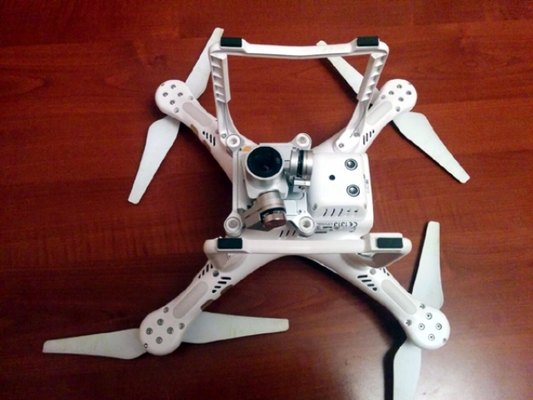 Ermənistana məxsus `DJI PHANTOM`
