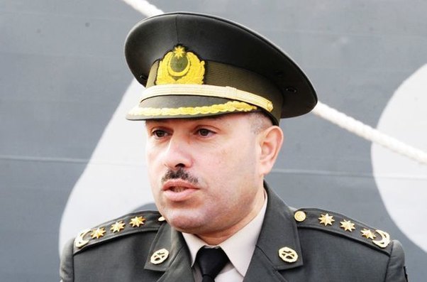 Polkovnik Dərgahlı: Azərbaycan döyüş texnikasını təmas xəttinə çıxarmır