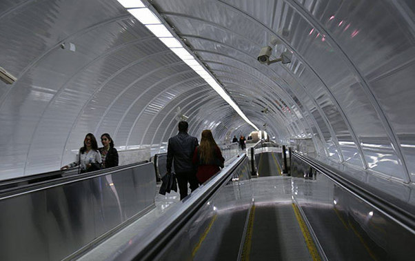 Bənövşəyi xətdən