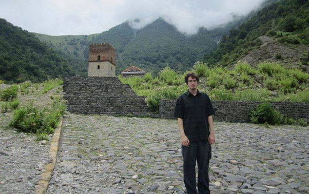 Talışcanı öyrənən, ayranı sevməyən amerikalının