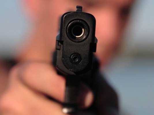 Neftçalada qardaş qardaşı öldürdü