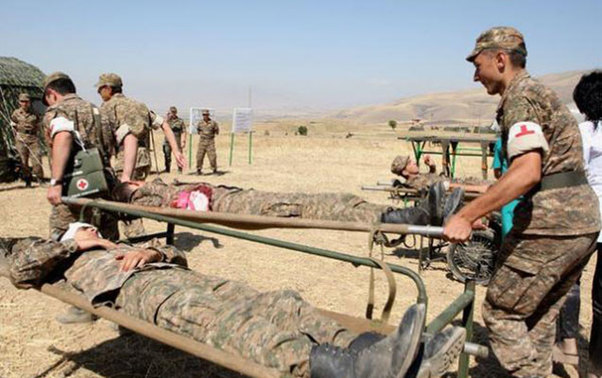 Ermənilər döyüş meydanından meyitləri belə çıxarıb