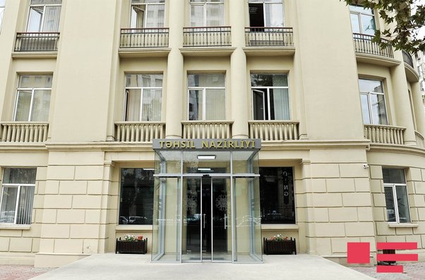 42 məktəbdə elektron valideyn nəzarət sistemi tətbiq olunur