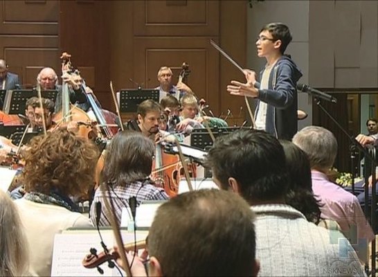 Polad Bülbüloğlunun 14 yaşlı oğlu Rusiyada orkestrə dirijorluq edəcək