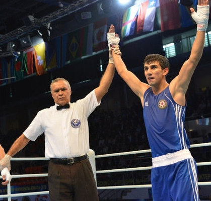 Ermənini diz çökdürən boksçumuz: