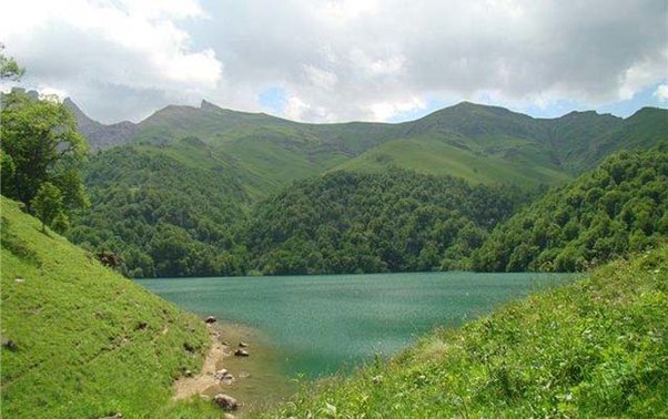 Azərbaycanlıların Göygölə rüsvayçı münasibəti