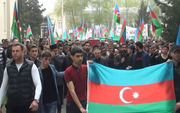 Mingəçevirdə şəhid son mənzilə izdihamla yol salındı