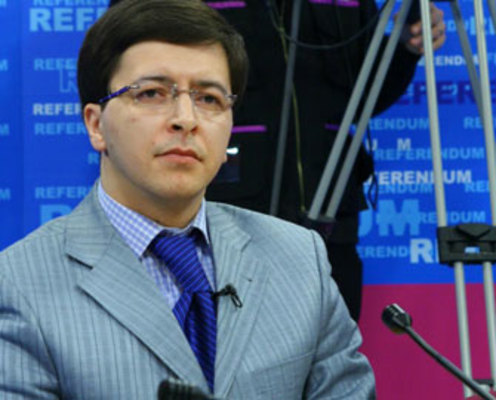 Kirayə qaldığım evin sahibini inandıra bilmirəm ki, deputatam'