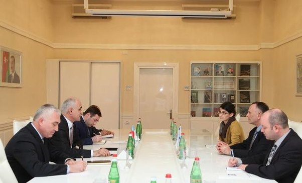 Nazir İsrail şirkətlərini Azərbaycana