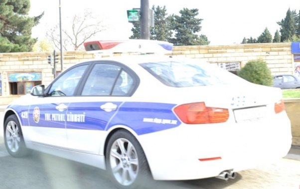 Onlar sürücüləri yol polisinə belə 