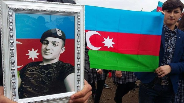 Tovuz vətən uğrunda canını vermiş şəhidini torpağa tapşırdı - FOTOLAR
