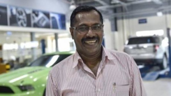 Yanmış təyyarədən sağ çıxdı