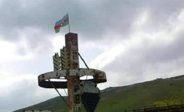 23 ildən sonra bayrağımız Cəbrayılda dalğalanır