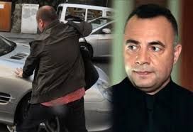 Aktyor avtomobillə müxbirləri vurdu - Bilərəkdən