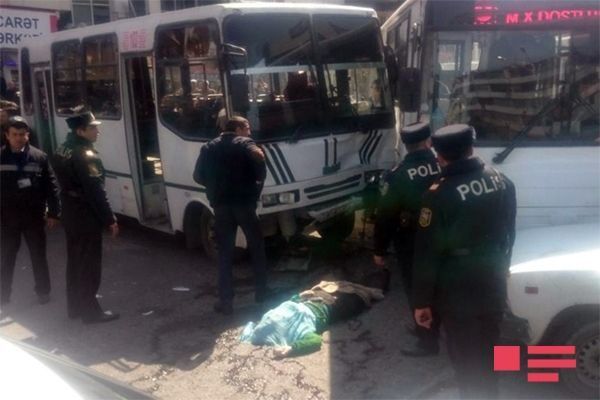 Bakıda avtobuslar toqquşdu