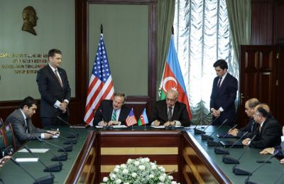 Azərbaycanla ABŞ arasında