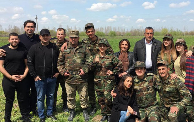 Tanınmışlar cəbhə bölgəsində