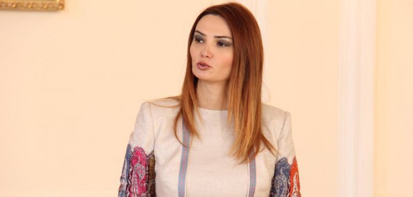 Qənirə Paşayeva parlamentdə çıxışında Azərbaycan ordusunu əldə etdiyi qələbə münasibətilə təbrik edib