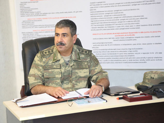 Zakir Həsənov gürcü həmkarı ilə cəbhədəki gərginliyi müzakirə edib