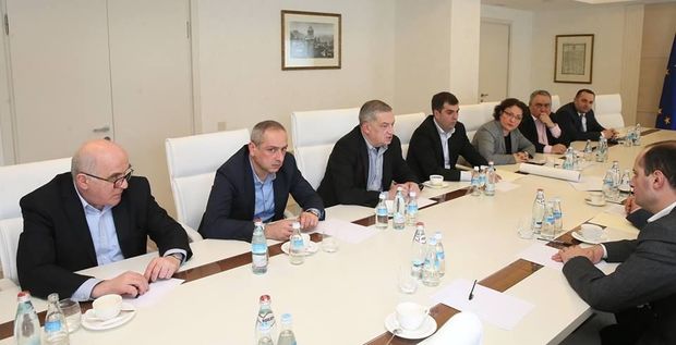 Gürcüstan hökuməti Qarabağda baş verənləri müzakirə edib