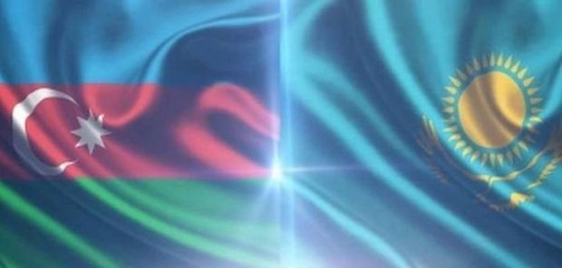 Qazaxıstanda Facebook Azərbaycan bayrağının rənglərinə büründü