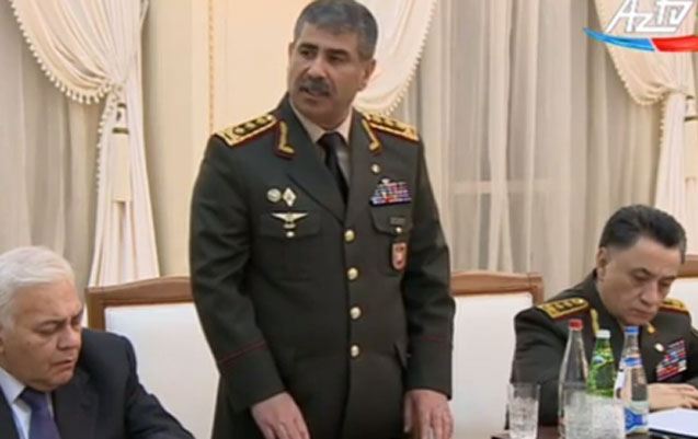 Zakir Həsənov döyüşlərlə bağlı prezidentə hesabat verdi