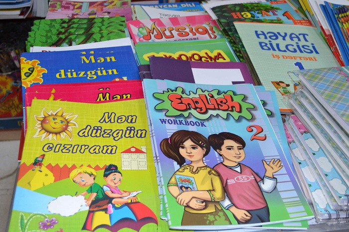Dərsliklərin hazırlanması ilə bağlı