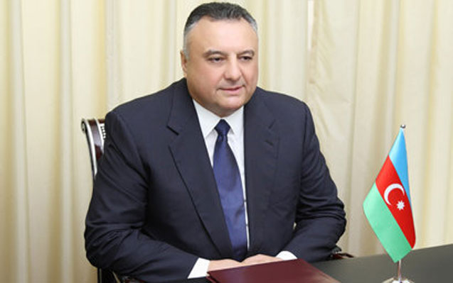 Eldar Mahmudov öz qohumunu da