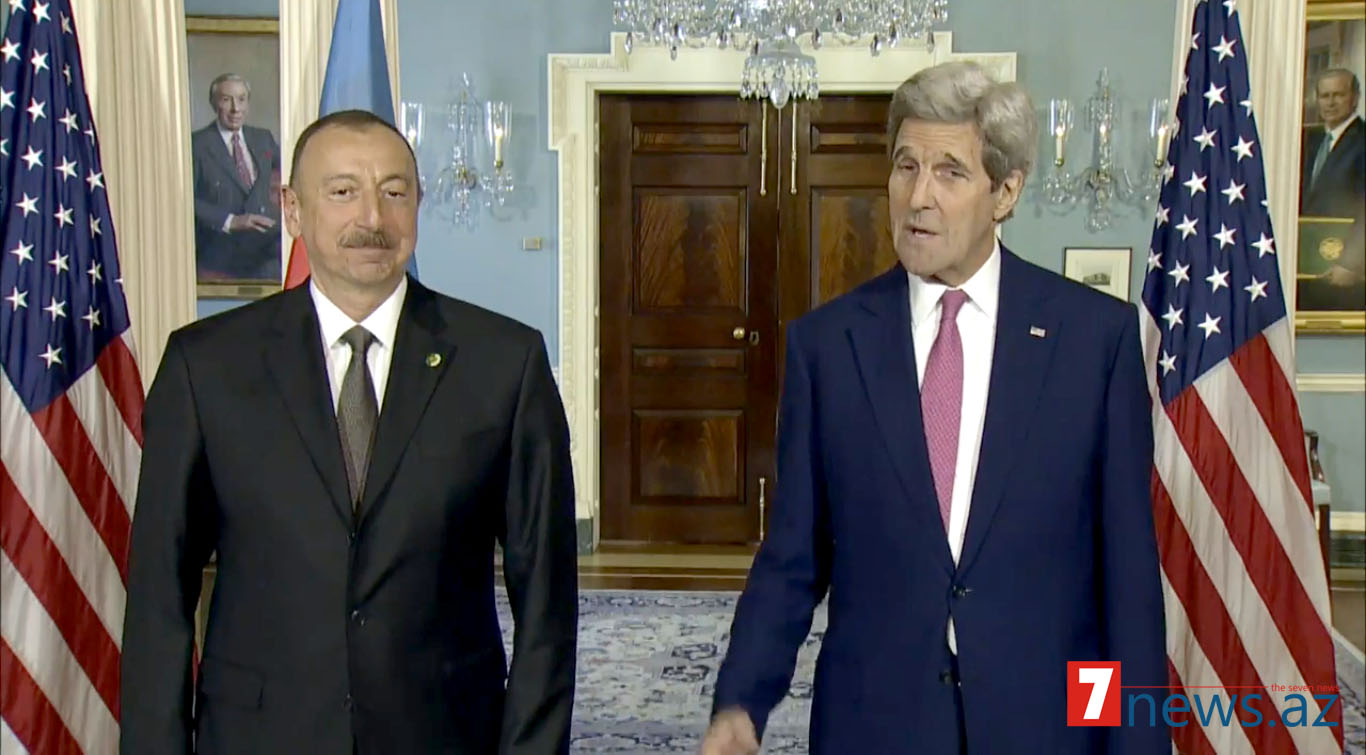 Əliyev Kerri ilə Qarabağdan danışdı