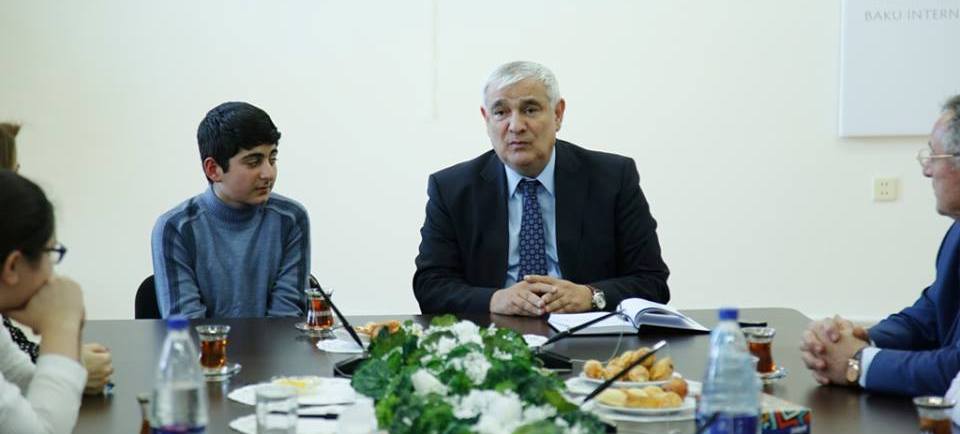 Nardaranlı məktəblilər Multikulturalizm Mərkəzində olublar