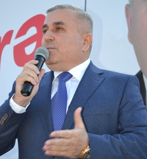 “Belə çıxır ki, hamıya düşmənəm..”