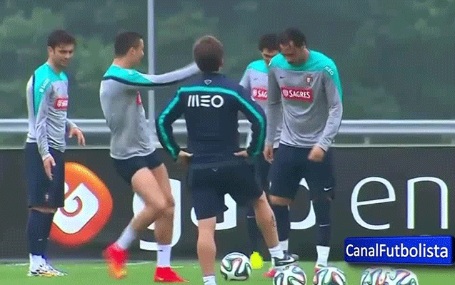 Ronaldodan məşqdə qeyri-adi rəqslər