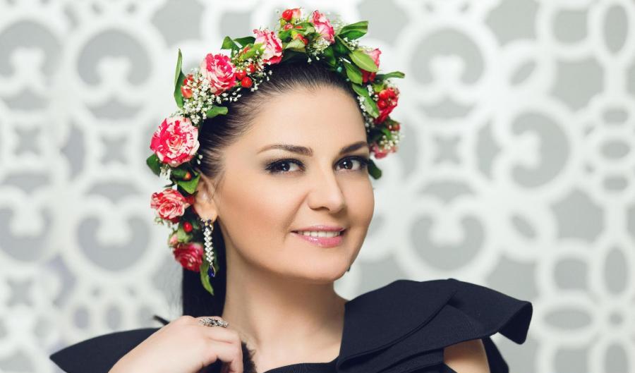 Natavan dəyişib belə oldu