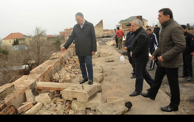 Baş nazirin müavini yanğın yerində