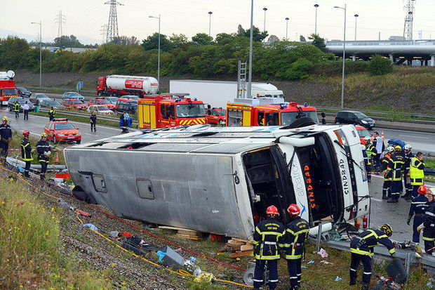 Fransada ağır qəza