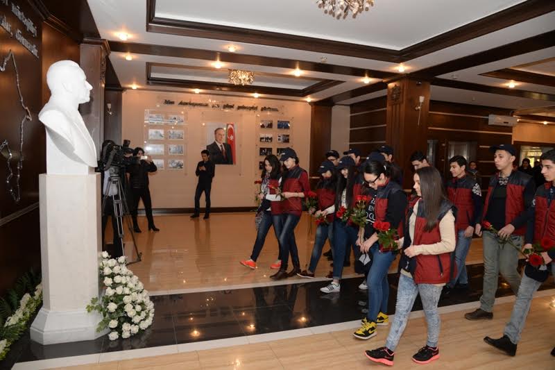 Nəsimi rayon məktəbliləri Naxçıvan Muxtar Respubikasına yola düşdülər