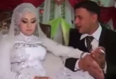 Bəyin üzlülüyü, gəlinin üz verməməsi...